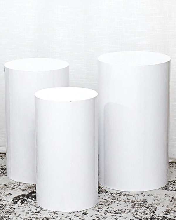 White acrylic round plinth pedestal (set of 3)